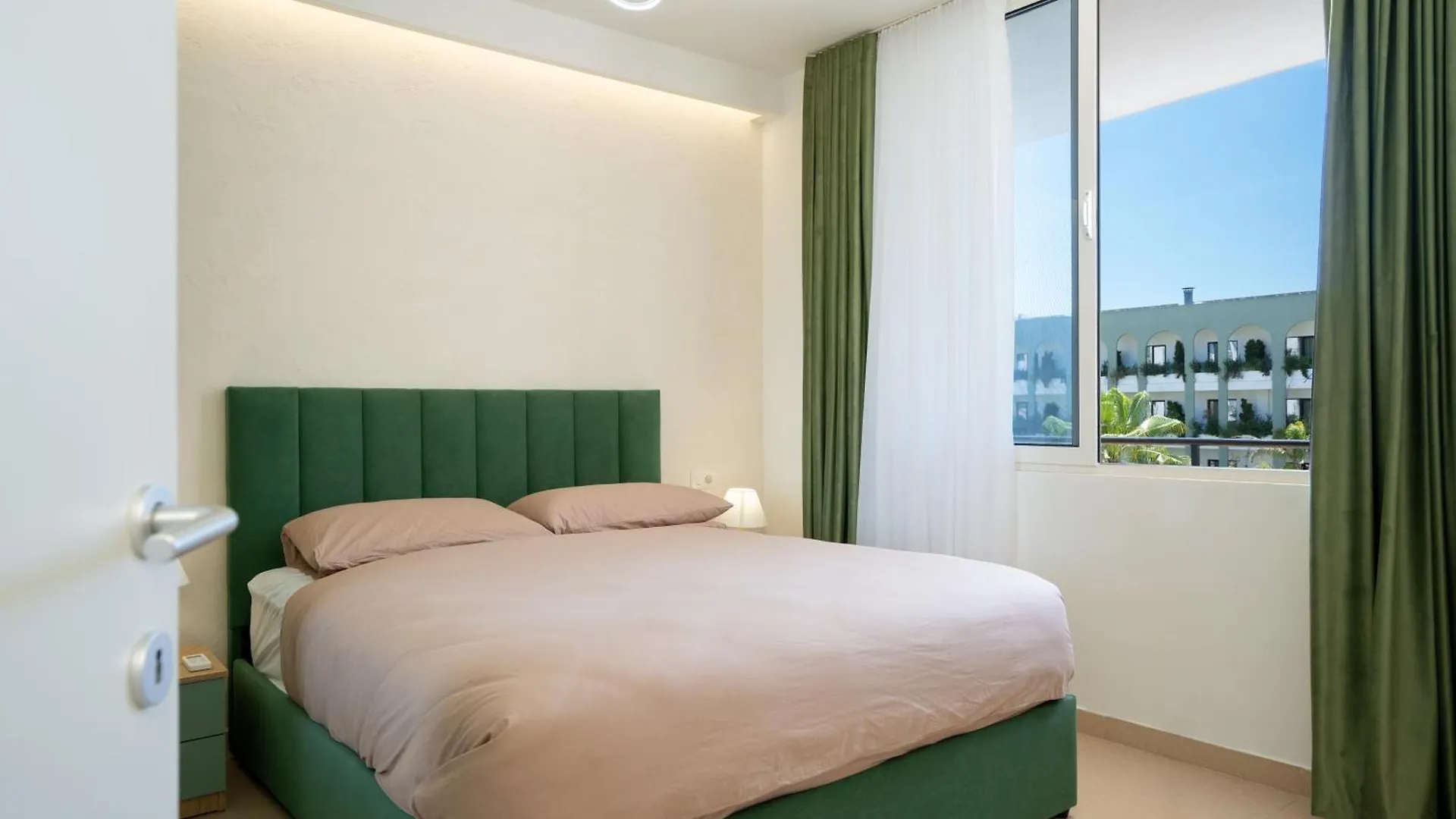 Bf Home Golem Appartement